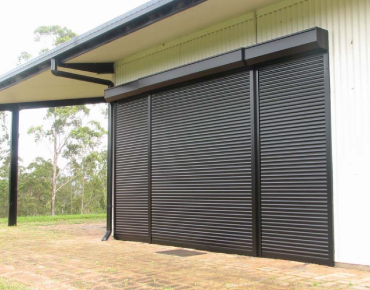 Roller shutter installation